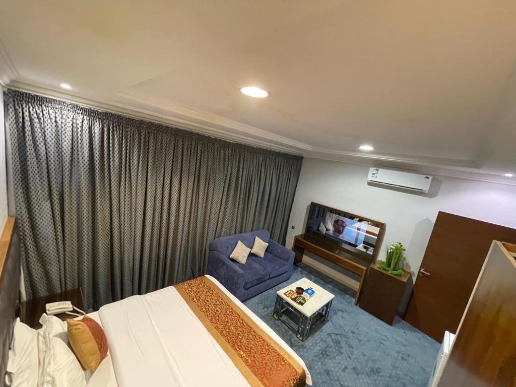 الماسم للأجنحة الفاخرة- الملك فهد - الرياض Riyad Extérieur photo