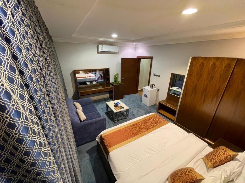 الماسم للأجنحة الفاخرة- الملك فهد - الرياض Riyad Extérieur photo